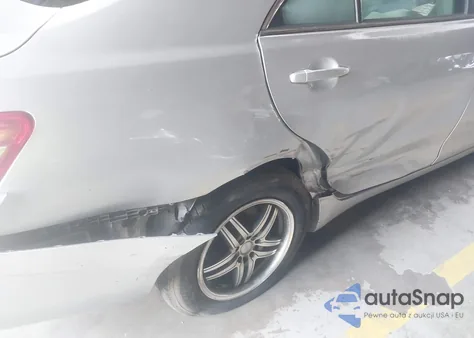 2011 Toyota Camry Le z USA, uszkodzony, nr VIN 4T1BF3EKXBU643871